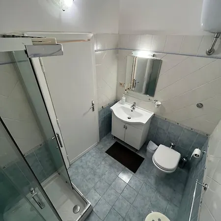 Primavera Apartment