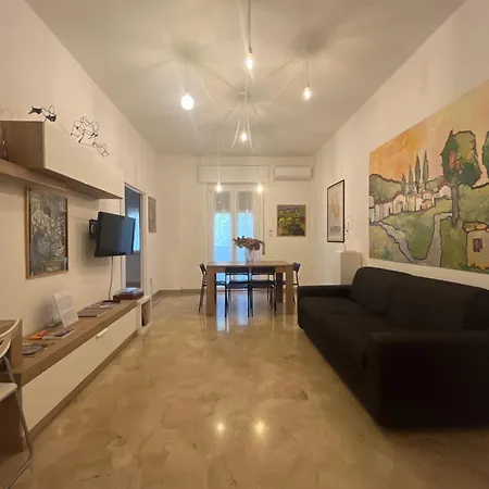 Primavera Apartment *